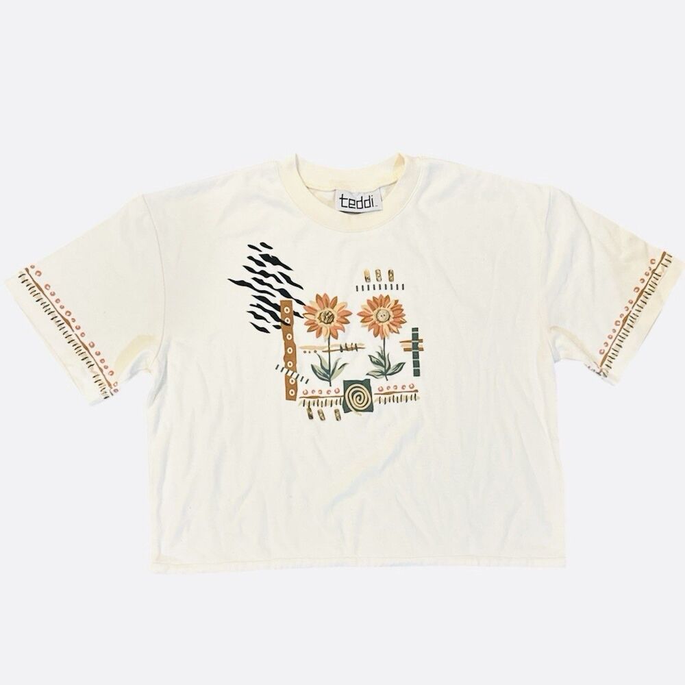 Vintage Teddi T Shirt Women’s Embroidered Short Sleeve Top Embellished Buttons
